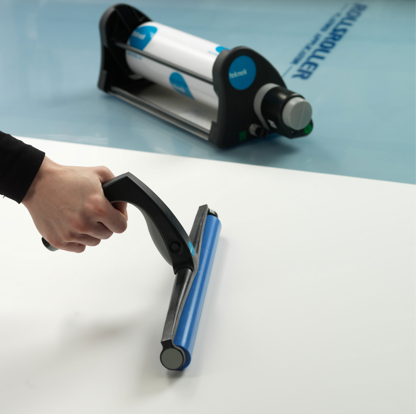 CONTACT CLEANER HAND ROLLER 30